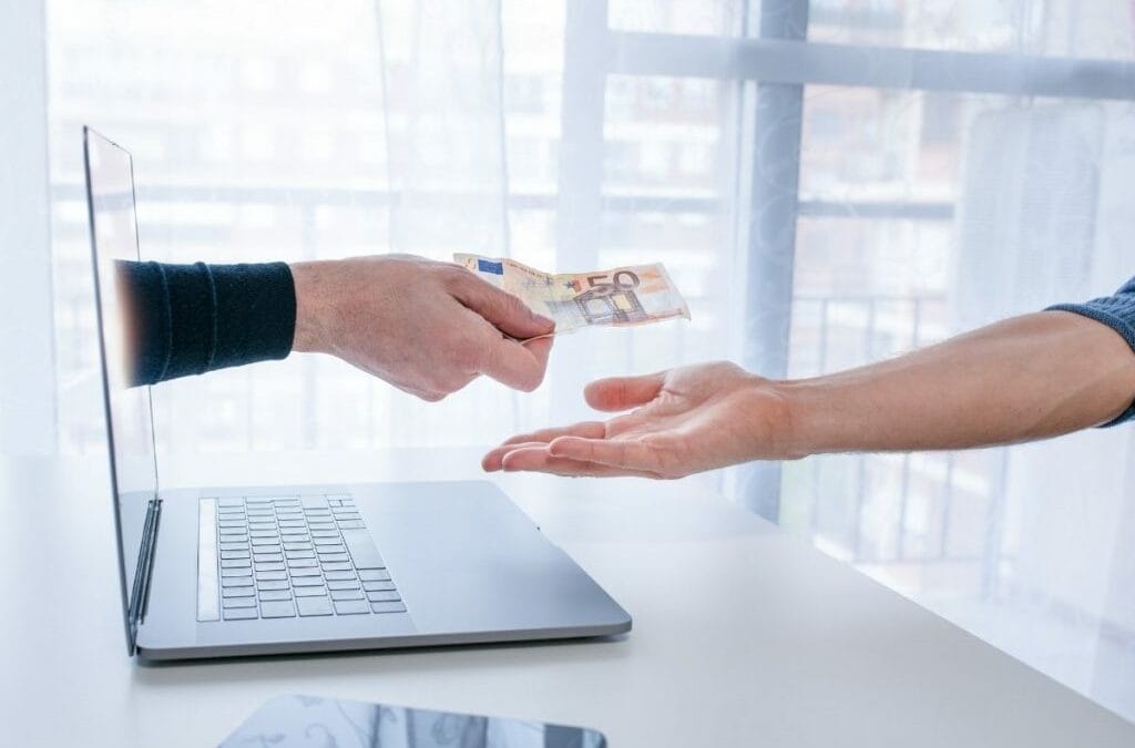 🧭 Ethics of Persuasion: What Lenders Can Learn from Advertising’s Moral Crossroads